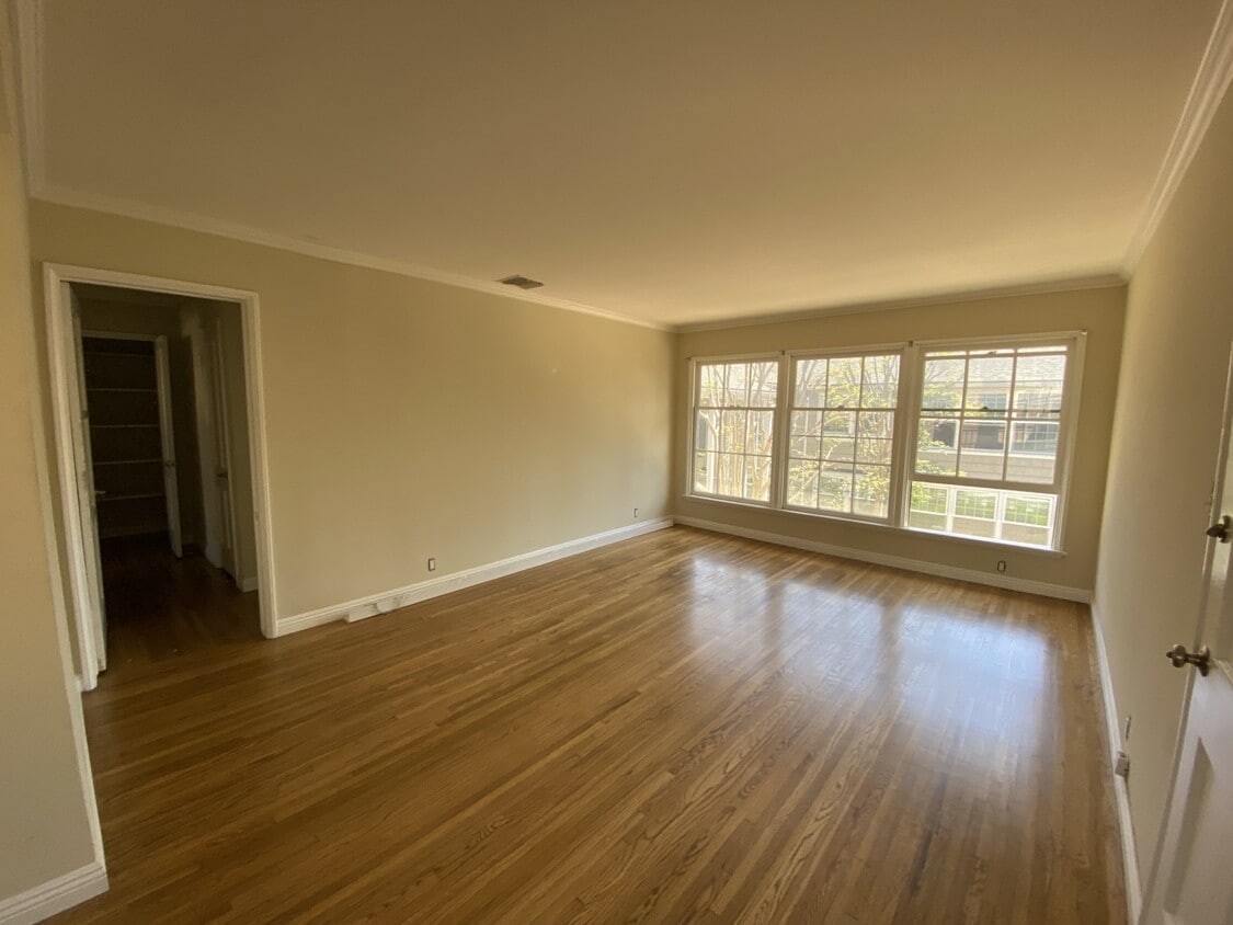 Floor Plan - One Bedroom