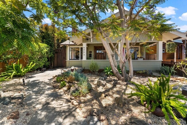 Classic Craftsman in University Heights - Classic Craftsman in University Heights House
