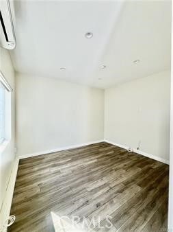 Photo - 5709 Jamieson Ave