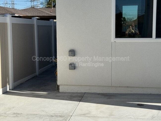 Photo - 6170 Briercrest Ave