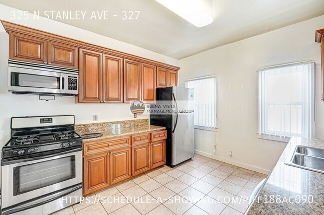 Building Photo - 325 N Stanley Ave Unit 327