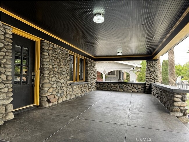 Photo - 310 N Alexander St