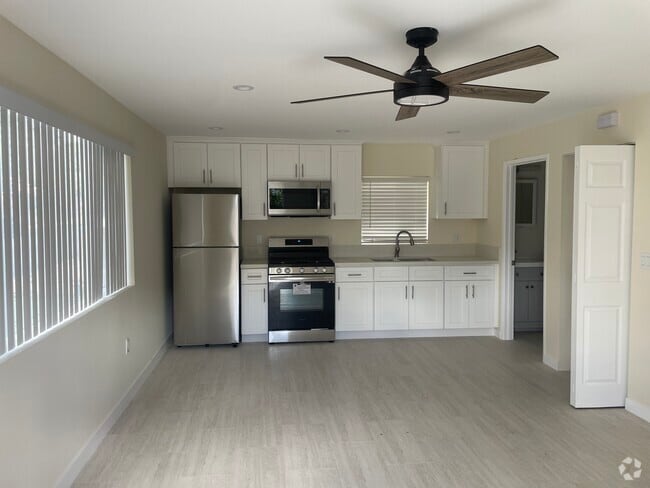 Building Photo - 12120 Rahn Ave Rental