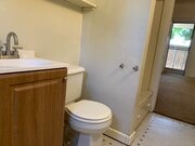 Photo - 622 Glenwood Dr Unit Apartment D