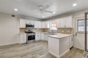 Photo - 418 W 212th St