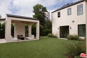 Photo - 5064 Encino Ave