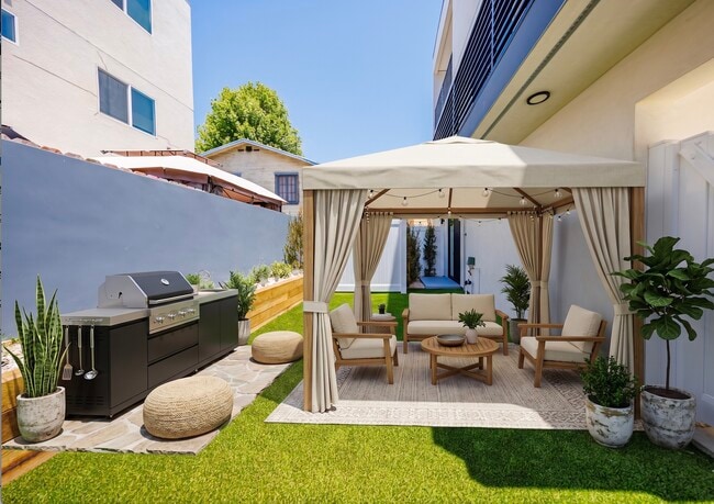 Photo - 11311 Collins St