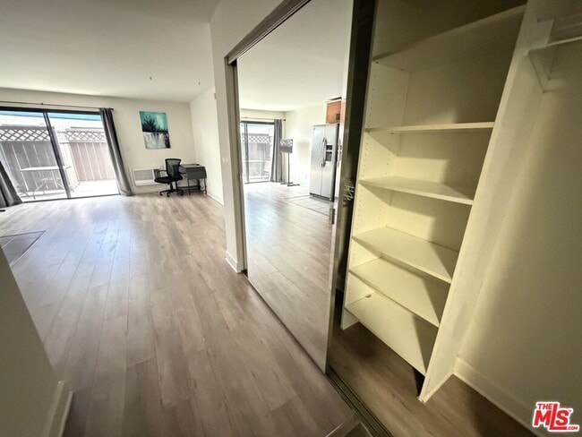 Photo - 10982 Roebling Ave Unit 322