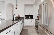 Kitchen - 1708 1/2 Sunrise Dr House
