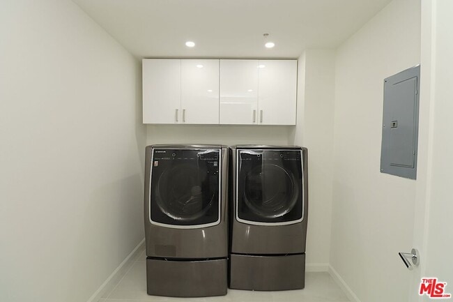 Photo - 625 S Berendo St Unit 310