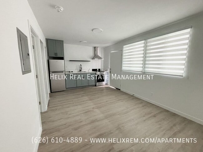 Building Photo - 1313 Huntington Dr Unit B Rental