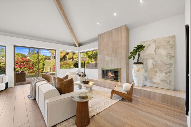 Photo - 47 N Kavenish Dr