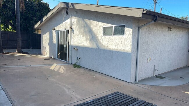 Photo - 3BD/2BA, Large Rooms, Patio!