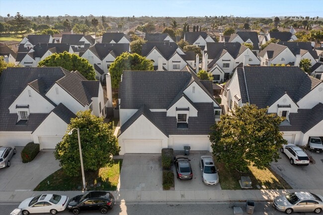 Photo - Large Renovated 3bed x 2.5bath Townhouse w...