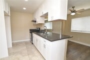 Photo - 910 E Newmark Ave Apartment