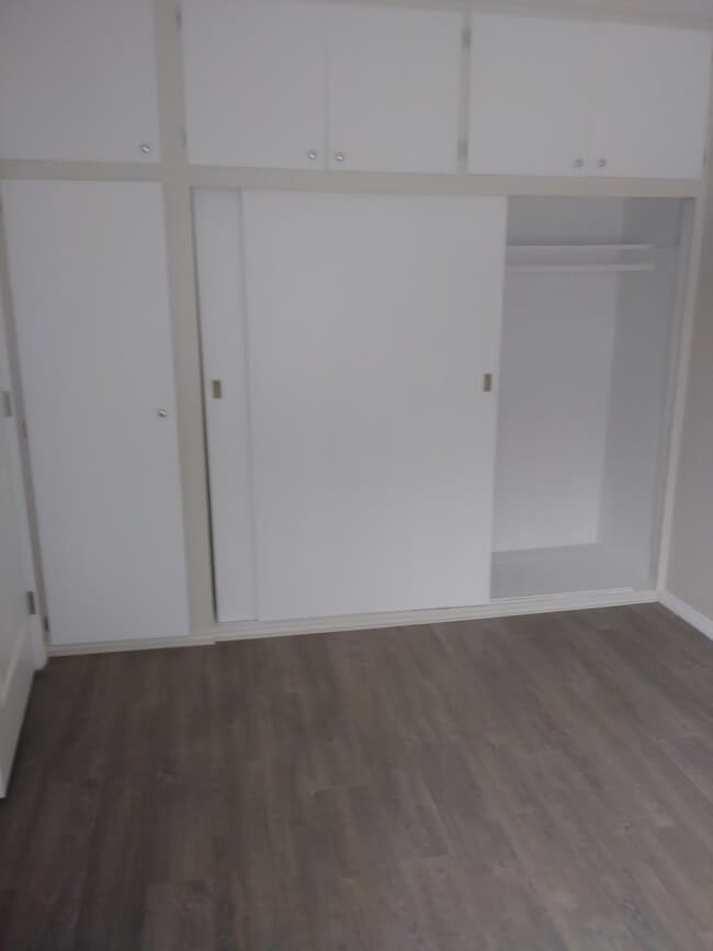 Building Photo - 5850 David Ave Unit 5850 David Ave