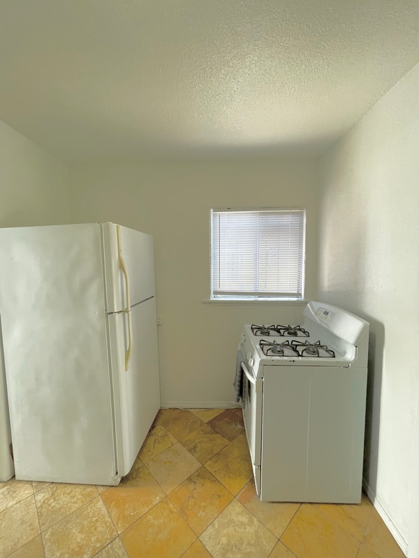 Photo - 6610 6th Ave