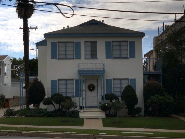 15912 W Sunset Bd. - 15912 W Sunset Blvd