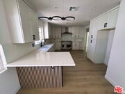 Photo - 12748 Blythe St