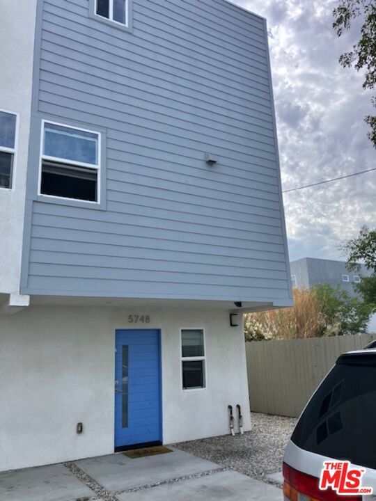 Photo - 5748-5748 Elmer Ave Condo Unit 5748