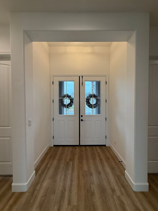 Photo - Executive Single-Story Living in Vintage Ranch/Rice Ranch Community