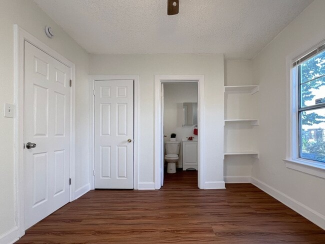 Photo - 1162 N Loma Vista Dr Unit 1164