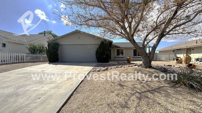 Building Photo - 13930 Hidden Valley Rd