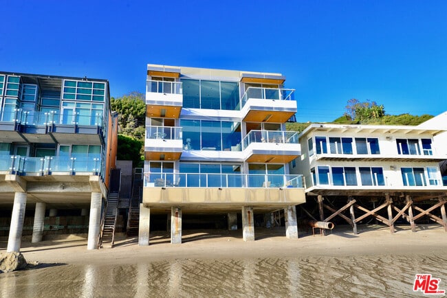 Photo - 24826 Malibu Rd