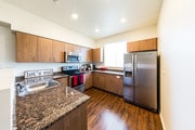 Photo - Cerca Student Housing Apartments