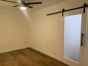 Photo - 1227 E 7th St