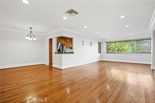 Building Photo - 14934 Dickens St Unit 15