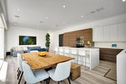 Photo - 990 Alta Vista Rd