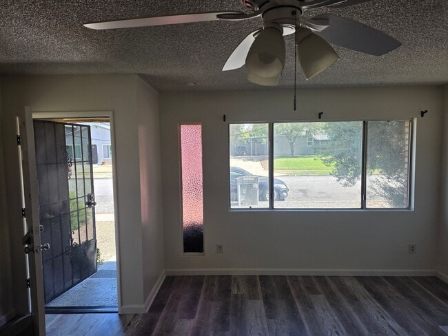 Photo - 17049 Ivy Ave