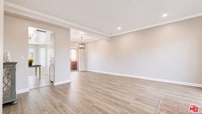 Photo - 14714 S Budlong Ave