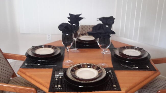 Photo - 35299 Meridia Ave