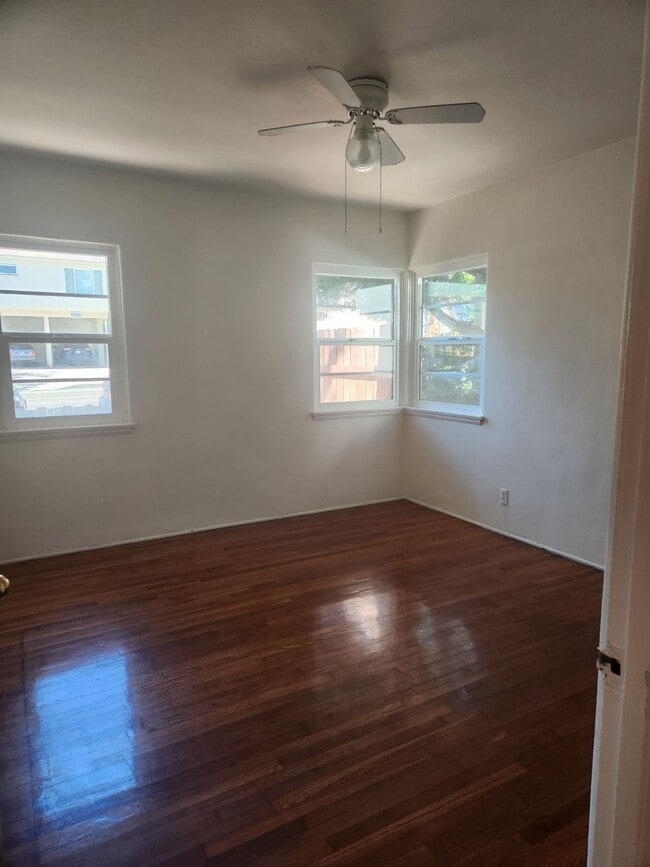 Photo - 610 Montana Ave