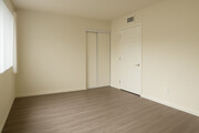 Photo - South Glen Apartments