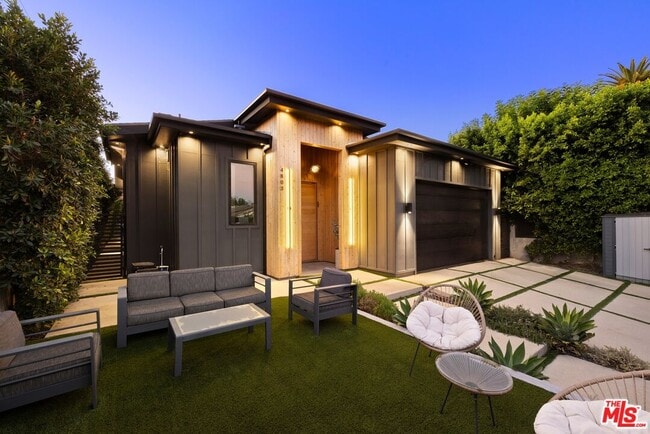 Photo - 4803 Lemona Ave