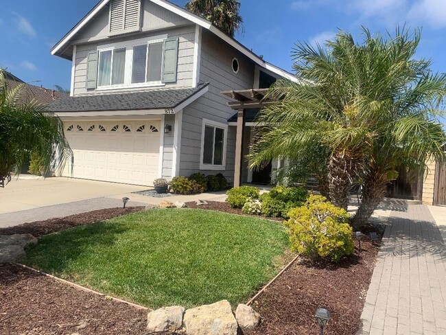 Building Photo - Wonderful East Ventura 4 Bedroom 2.5 Bath Home