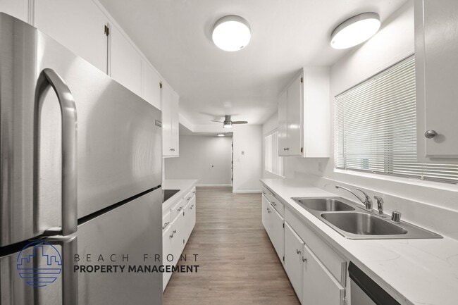 834 2nd St. - 834 2nd St. Apartments