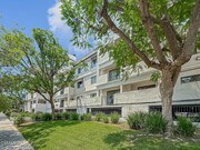 Photo - 17735 Kinzie St Condo