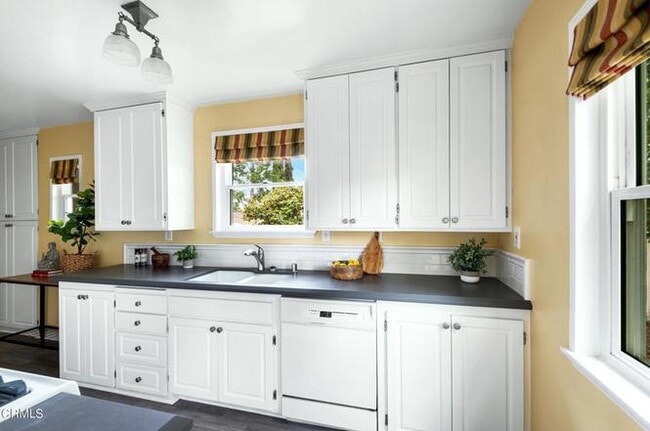 Photo - 1616 N Dominion Ave