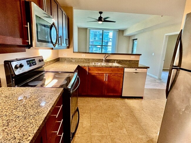 Beautiful Condo Adjacent to Petco Park - P... - Beautiful Condo Adjacent to Petco Park - P... Unit 532