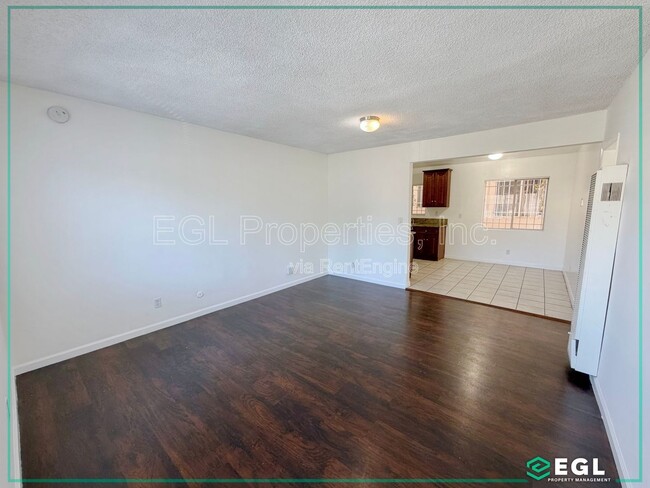 Photo - 126 Jullien St Unit 2