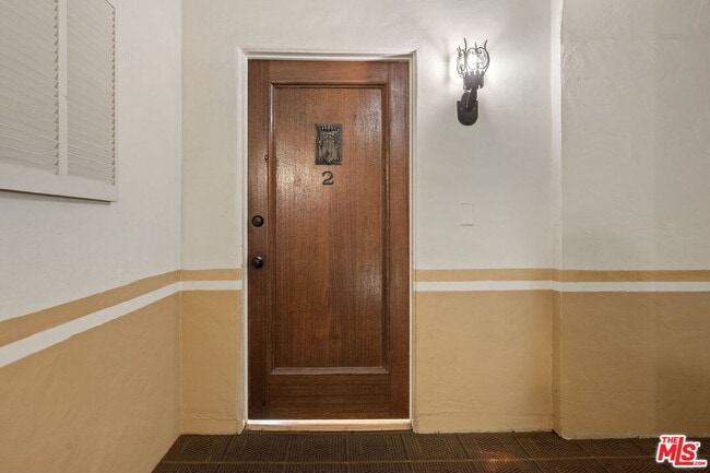Photo - 1345 Hayworth Ave Unit 2