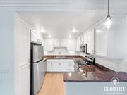 Photo - Beautiful 1BD/1BA w/ Reserved Parking and Laundry On-Site in Pacific Beach! Unit B13