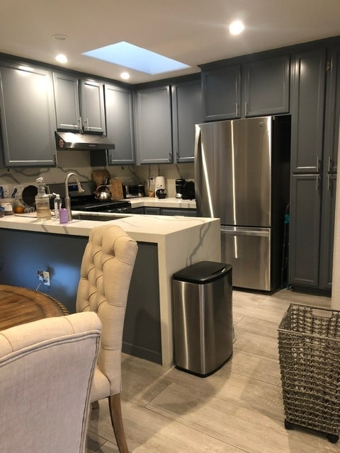 Photo - 1035 Hornblend St