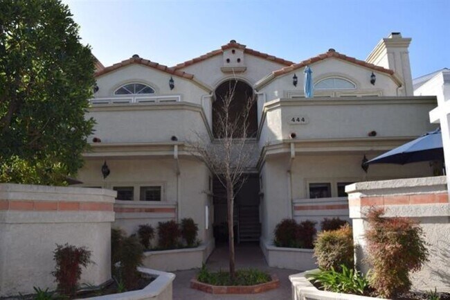 Photo - 444 E Ave Condo Unit D