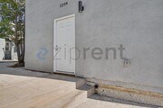 Photo - Unit