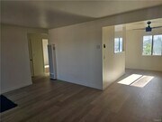 Photo - 546 Hurst St